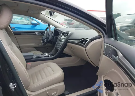 2017 Ford Fusion Hybrid Se z USA, uszkodzony, nr VIN 3FA6P0LU5HR250517